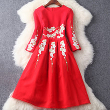 autumn winter runway designer womans dress black red knee length dress golden white flower embroidery high quality event dress